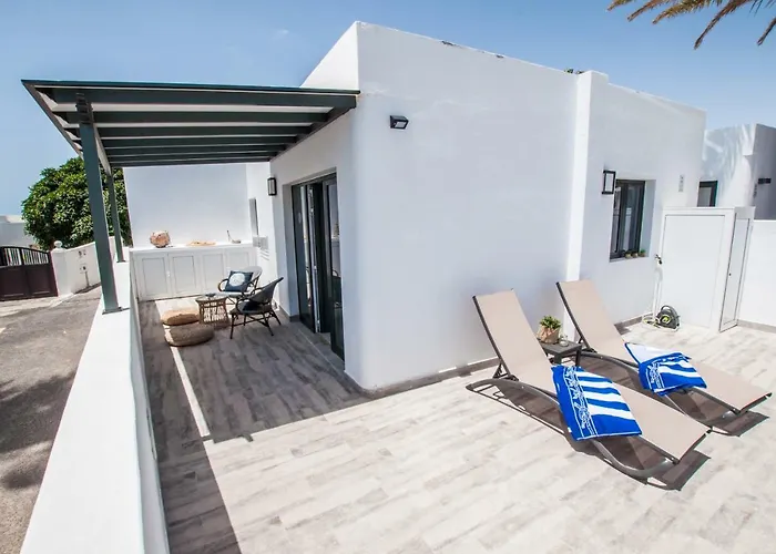 Estrella De Mar - Shared Pool * Costa Teguise